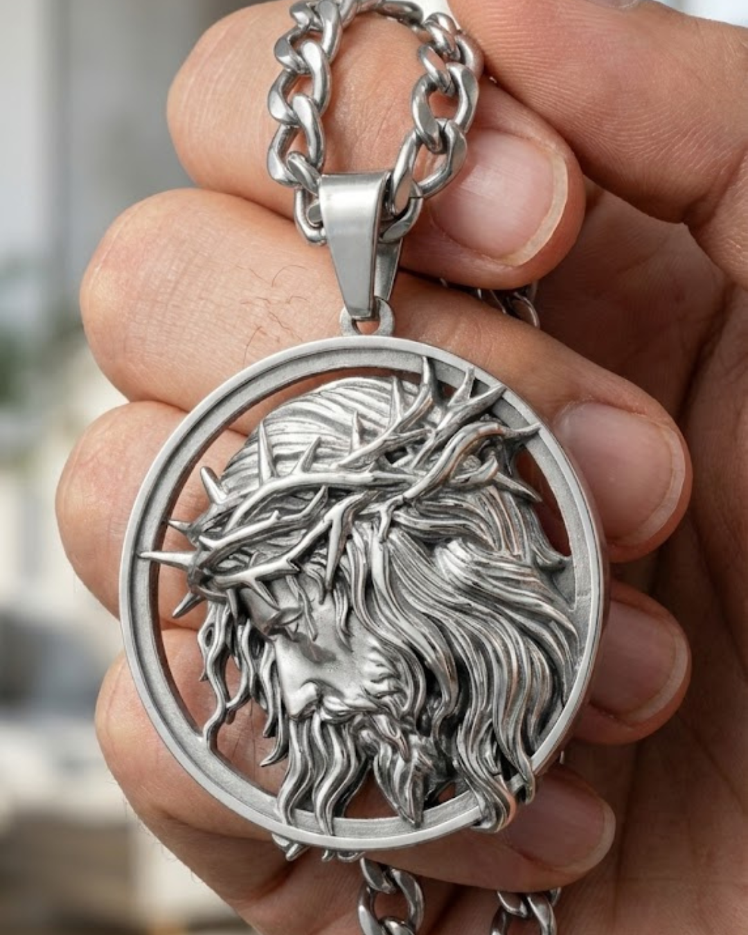 Wyrazisty naszyjnik męski - obrazek 2